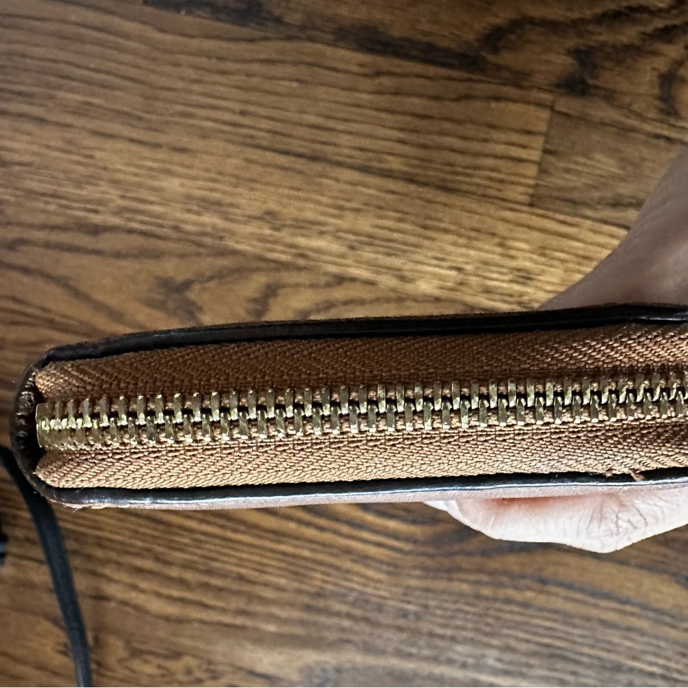 Michael Kors Luggage Brown Jet Set Zip-Around Leather Wallet - Picture 9 of 17
